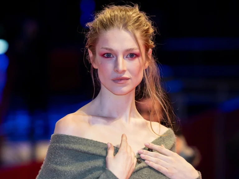 Everything You Need to Know About Hunter Schafer: Age, Height, Dating Life, and Hometown