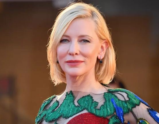 Cate Blanchett - Name, age, height, hometown, famous movies, current relationship, awards.