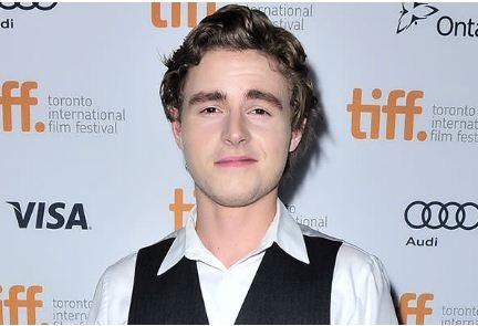 Callan McAuliffe - Name, age, height, hometown, famous movies, current relationship, awards.