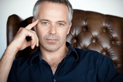 Cameron Daddo - Name, age, height, hometown, famous movies, current relationship, awards.