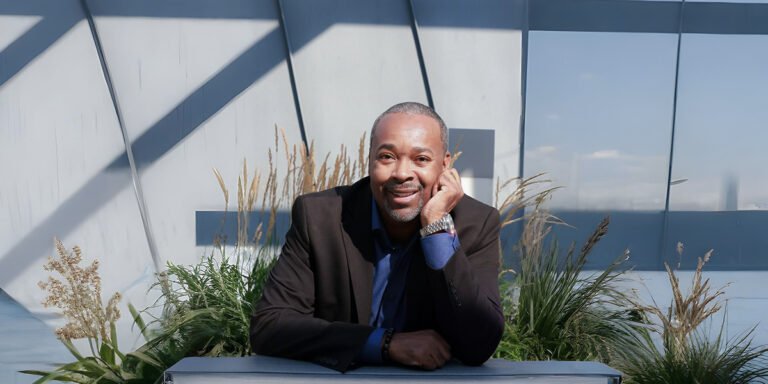 Transforming Expertise into Income: How Dr. Jay Johnson's Signature Talks Empower Coaches and Speakers to Monetize Their Message Globally