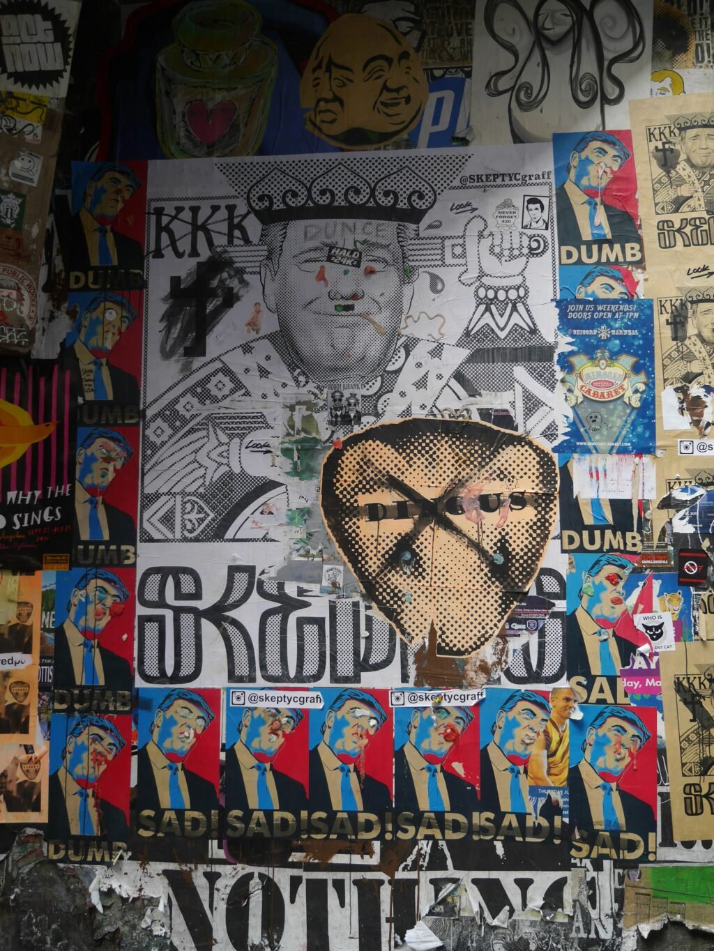 Vçç Abstract Memes and Post-Context Communication