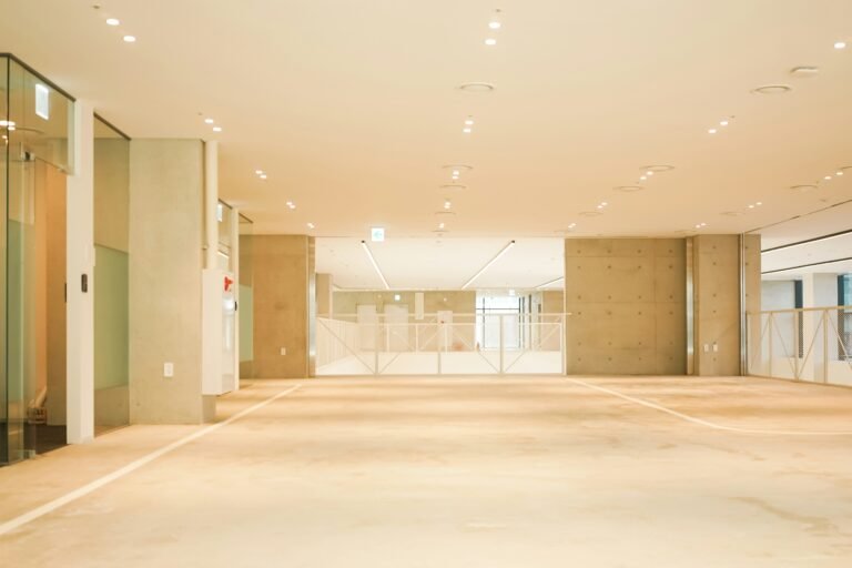 How many square feet is a 10x10 room