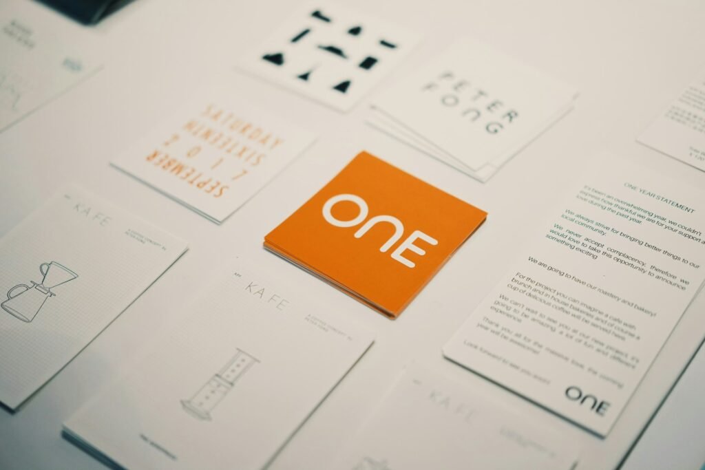 15 Best AI Branding Tools in 2026: Names, Logos, Visuals and Brand Voice Compared